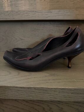 Women's Dark Brown Leather Heels with Red Accent Trim